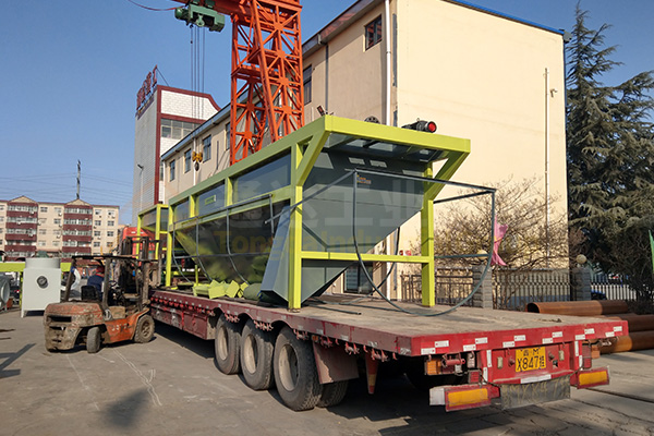 篩分機(jī)發(fā)貨1.jpg