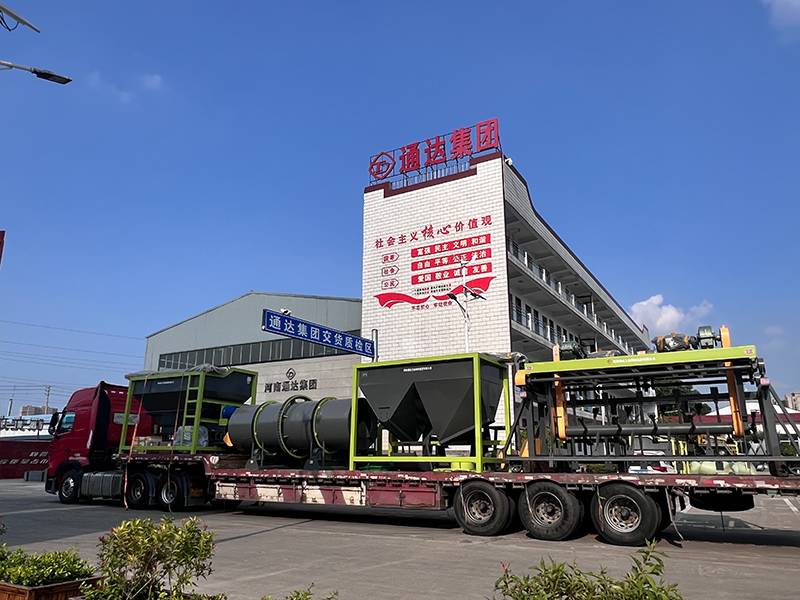 雞屎加工有機(jī)肥的小型設(shè)備特點(diǎn)，投資預(yù)算